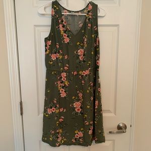 Green/Floral Midi dress